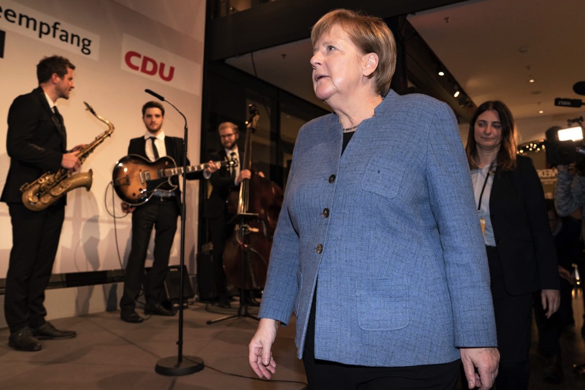 Angela Merkel und Jazzband in Hamburg