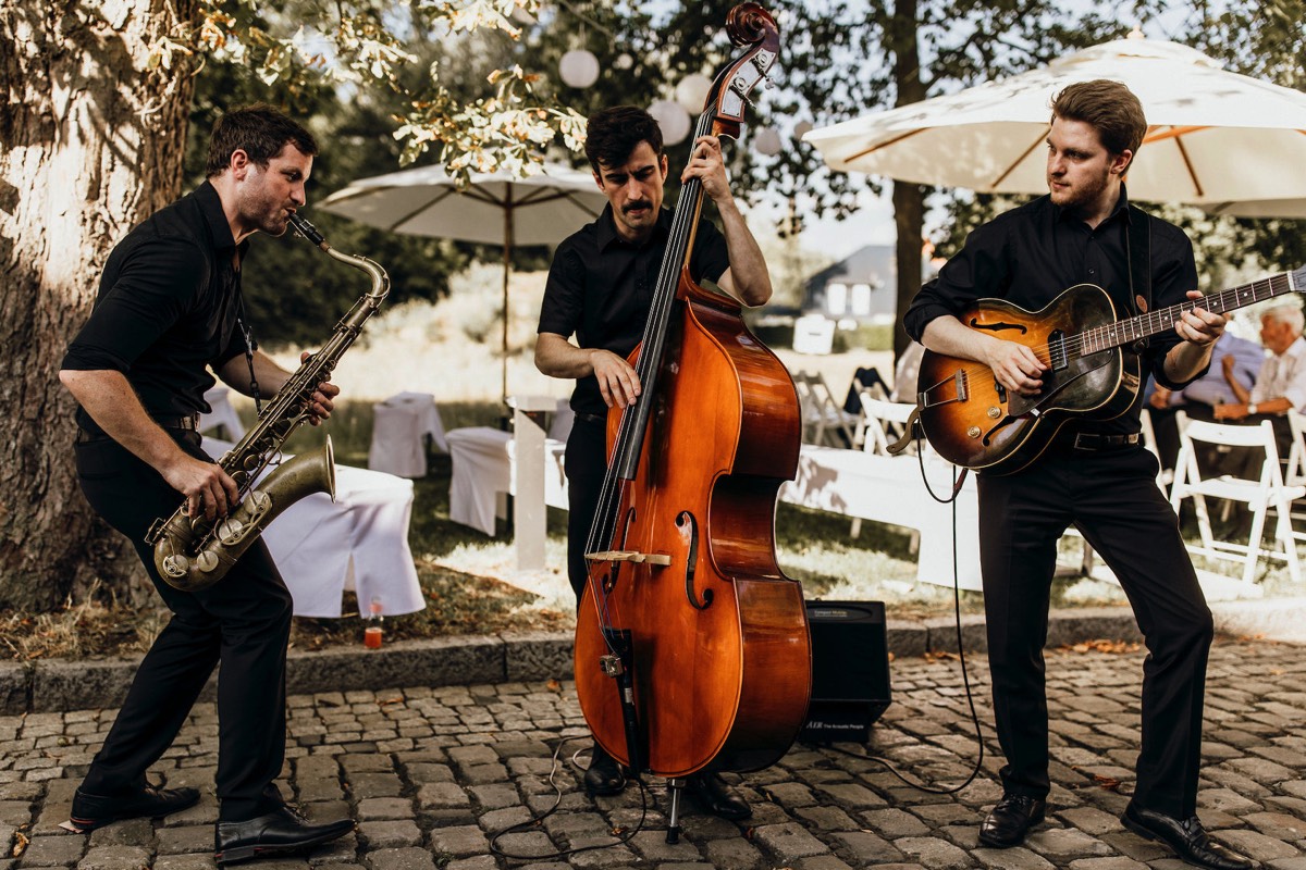 Jazzband spielt Live Musik bei Hochzeit in Bremen